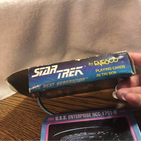 Star Trek the Next Generation playing cards in metal tin 108 cards - Picture 5 of 11